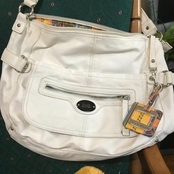 Purse - Picture 2 of 4